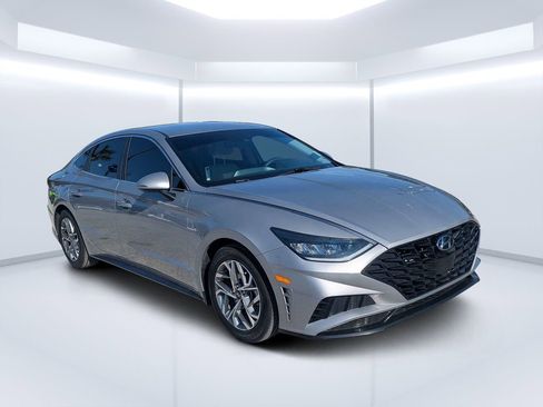 Used 2023 Hyundai Sonata SEL FWD image 1