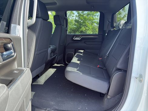 New 2026 Chevrolet Silverado 2500 LT w/ All Star Edition AWD/4WD image 11