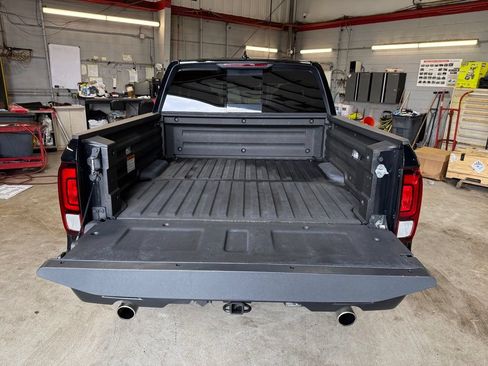 Used 2024 Honda Ridgeline Black Edition image 30
