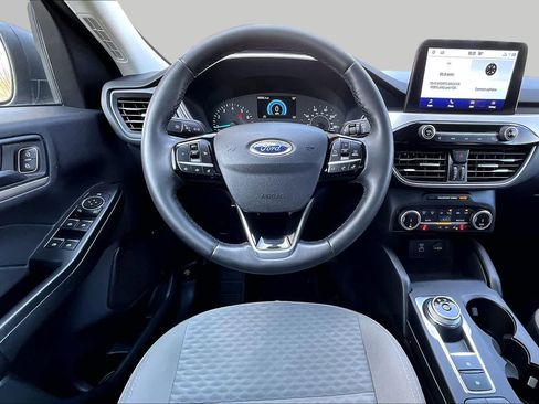 Used 2022 Ford Escape SE w/ Convenience Package AWD/4WD image 6