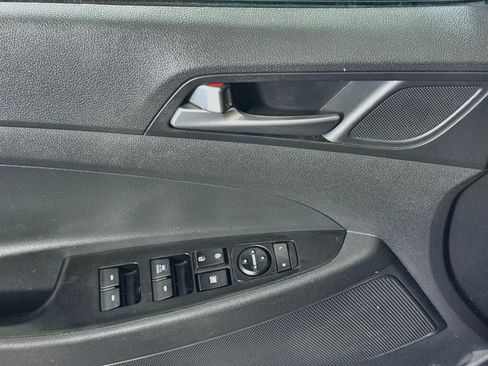 Used 2017 Hyundai Tucson SE FWD image 23