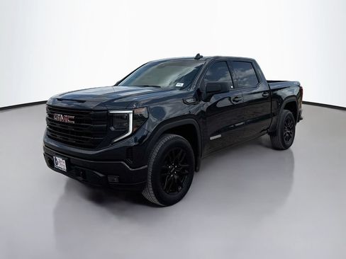 Used 2026 GMC Sierra 1500 Elevation AWD/4WD image 3