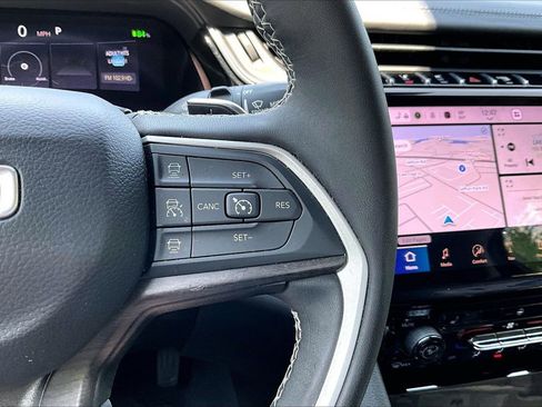 Certified 2022 Jeep Grand Cherokee Limited 4xe AWD/4WD image 30
