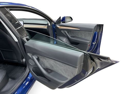 Certified 2022 Tesla Model 3 Long Range AWD/4WD image 12