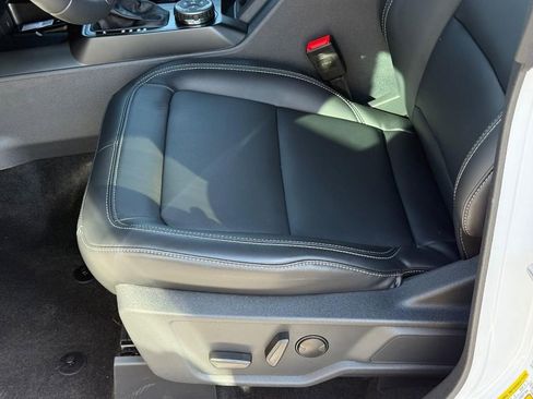 New 2025 Ford Bronco Outer Banks w/ Sasquatch Package image 11