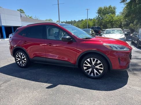 Certified 2020 Ford Escape SE Sport AWD/4WD image 2