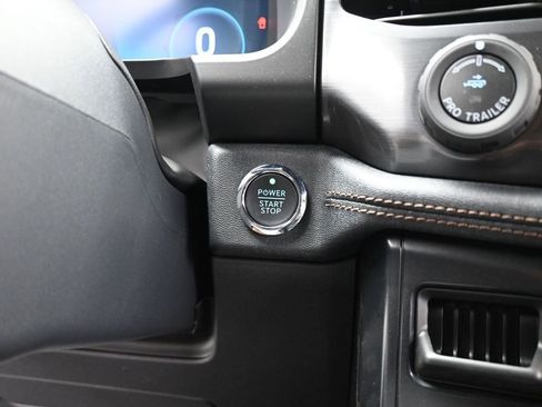 New 2025 Ford F150 Lightning Lariat image 18