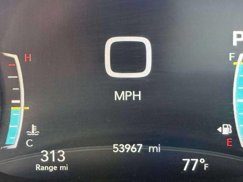 Used 2025 Chrysler Pacifica Select FWD image 23