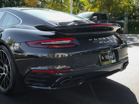 Used 2019 Porsche 911 Turbo S image 14