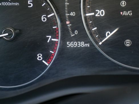 Used 2020 MAZDA CX-30 FWD w/ Preferred Package image 29