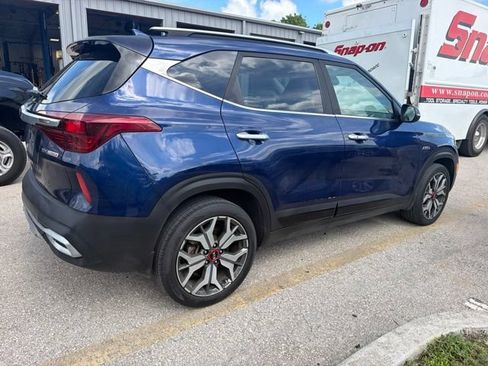 Used 2021 Kia Seltos SX AWD/4WD image 2