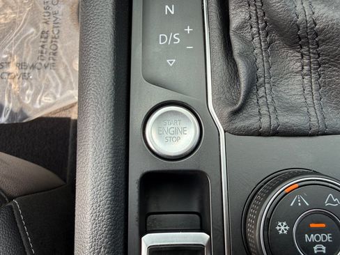 Used 2019 Volkswagen Atlas SE w/ Towing Package AWD/4WD image 20