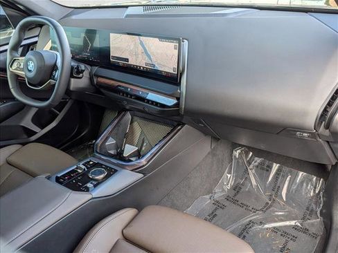 Used 2025 BMW X3 xDrive30i w/ Convenience Package image 24