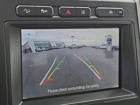 Used 2020 Ford Expedition XLT w/ Equipment Group 202A AWD/4WD image 4