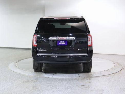 Used 2019 GMC Yukon Denali w/ Denali Ultimate Package image 6