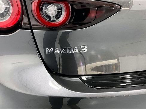 New 2026 MAZDA MAZDA3 2.5 S Hatchback w/ Premium Pkg image 40