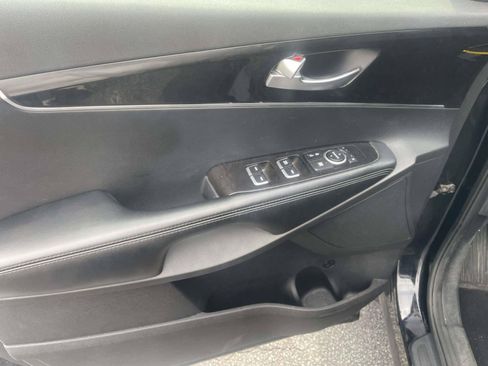 Used 2017 Kia Sorento L FWD image 14