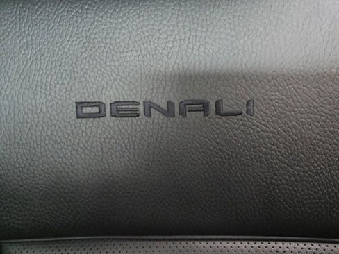Used 2024 GMC Sierra 1500 Denali image 22