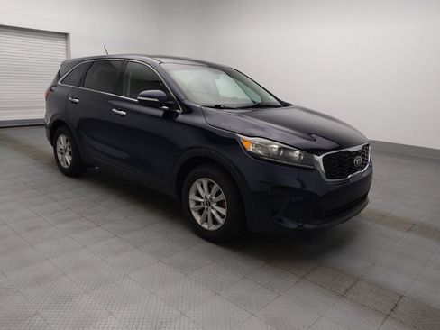 Used 2020 Kia Sorento FWD V6 image 11