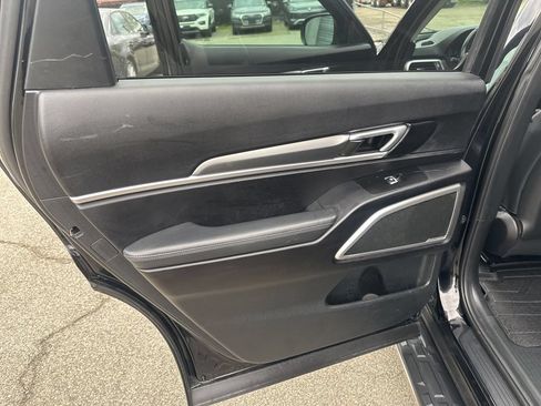 Used 2020 Kia Telluride S AWD/4WD image 25