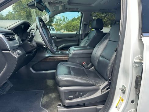 Used 2017 Chevrolet Tahoe LT RWD image 12