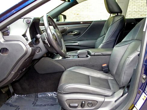 Used 2019 Lexus ES 350 image 12