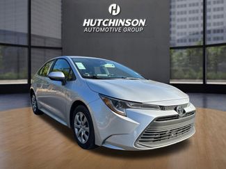 Used 2025 Toyota Corolla LE video 1