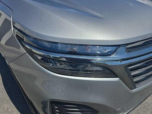 Used 2024 Chevrolet Equinox LS w/ Sport Edition AWD/4WD image 29