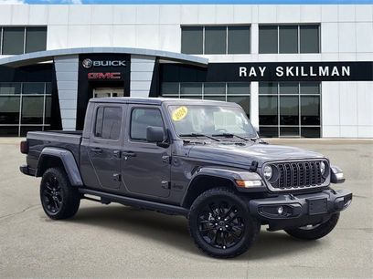 Used 2024 Jeep Gladiator Sport