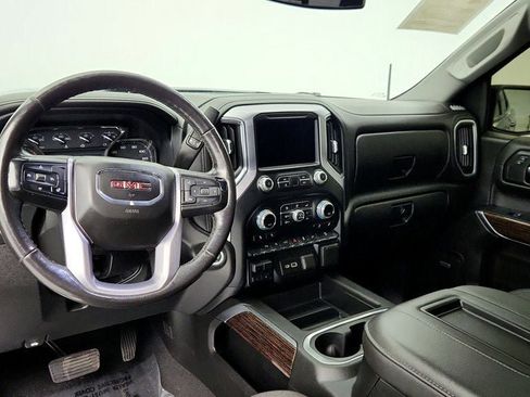 Used 2020 GMC Sierra 1500 Elevation w/ Elevation Value Package image 12