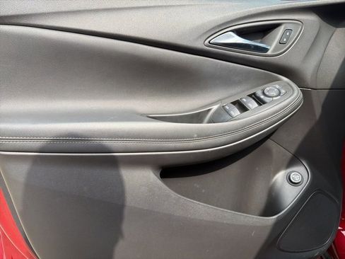 Used 2023 Buick Encore GX Select w/ Sport Touring Package image 8