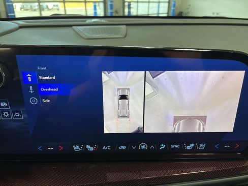 Used 2024 Chevrolet Traverse RS w/ LPO, Floor Liner Package image 19