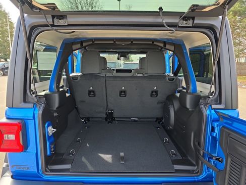 New 2026 Jeep Wrangler Unlimited Sport image 12