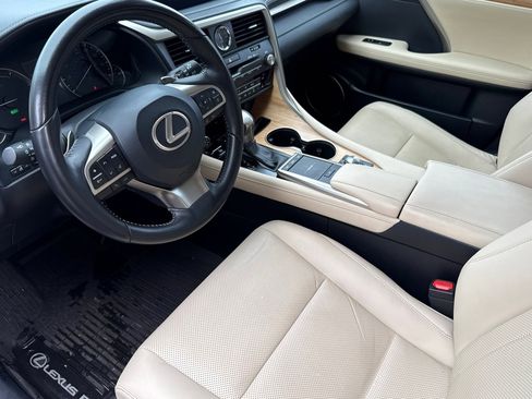 Certified 2022 Lexus RX 450hL AWD w/ Premium Package image 11