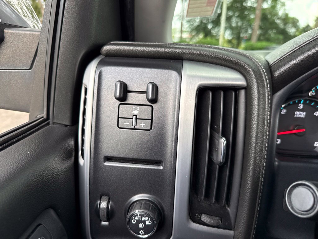 Used 2017 GMC Sierra 1500 SLT w/ SLT Premium Package RWD image 37