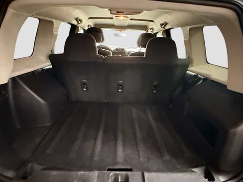 Used 2014 Jeep Patriot Latitude FWD image 23