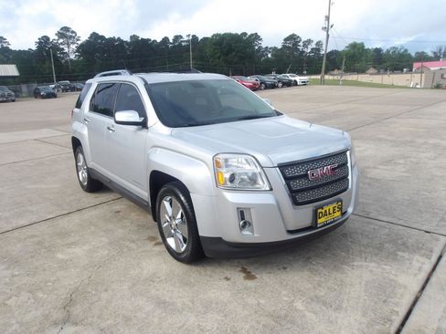 Used 2011 GMC Terrain SLT image 4