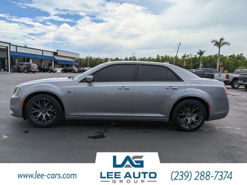 Used 2017 Chrysler 300 S RWD image 6