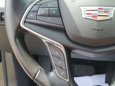 Used 2018 Cadillac XT5 Premium Luxury w/ Driver Assist Package AWD/4WD image 10