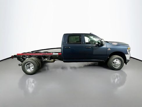 New 2026 RAM 3500 Tradesman w/ Chrome Appearance Group A RWD image 8