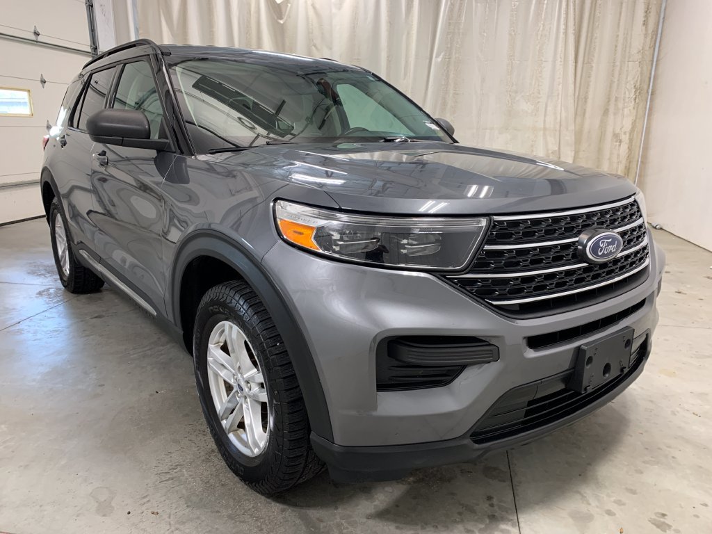 Used 2022 Ford Explorer XLT AWD/4WD image 13