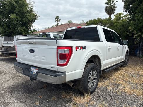 Used 2021 Ford F150 Lariat w/ Trailer Tow Package AWD/4WD image 4