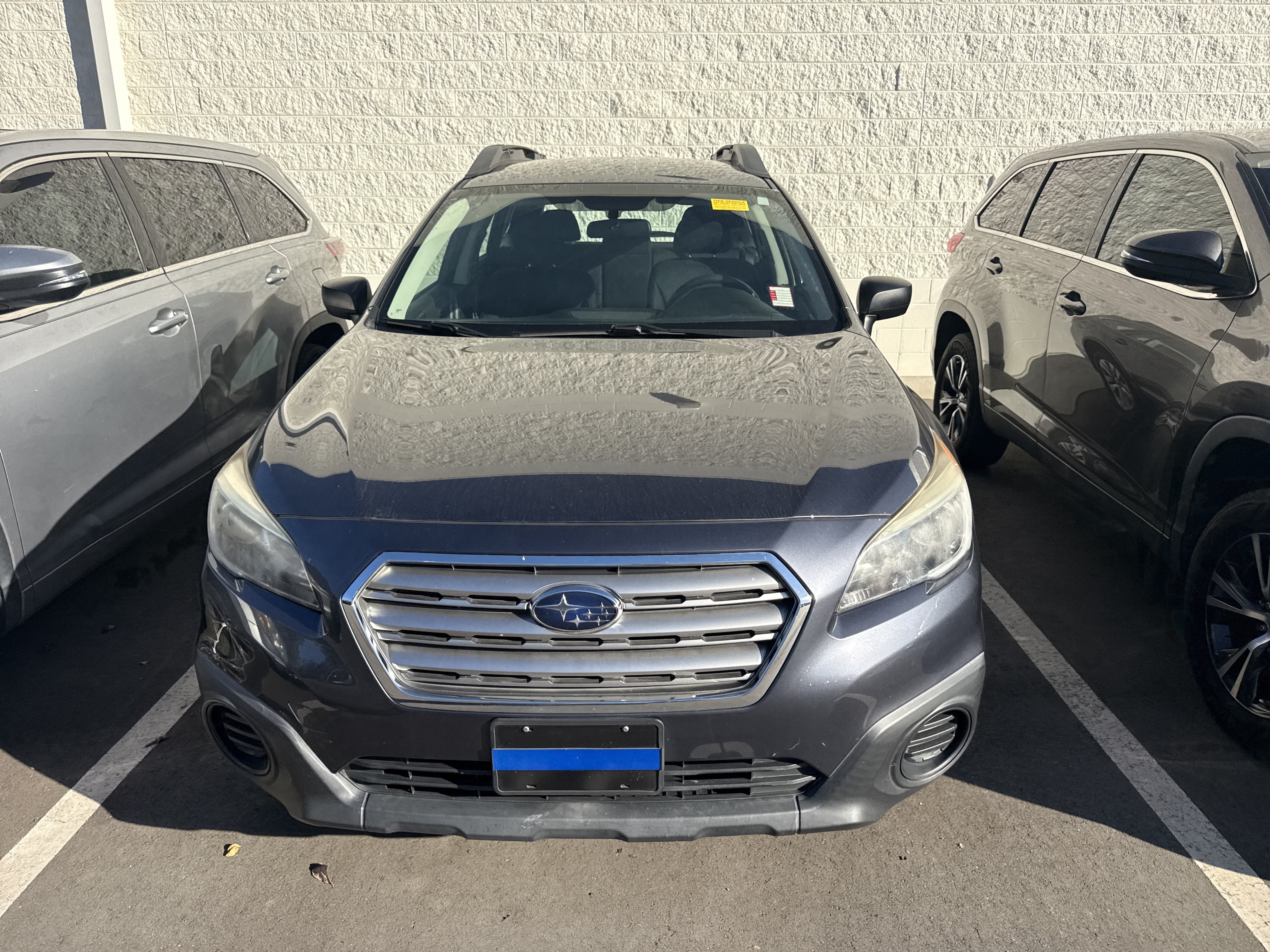 Used 2017 Subaru Outback 2.5i AWD/4WD image 2