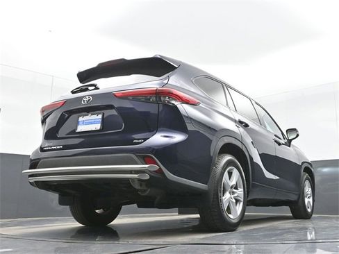 Used 2020 Toyota Highlander L image 52