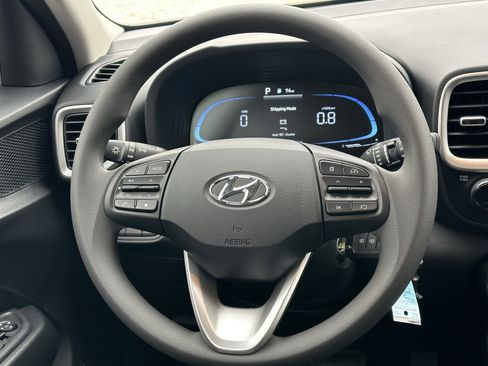 New 2026 Hyundai Venue SE FWD image 22