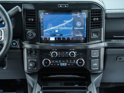 New 2026 Ford F250 Lariat w/ Lariat Premium Package AWD/4WD image 25