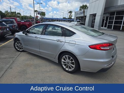 Used 2019 Ford Fusion SE FWD image 7