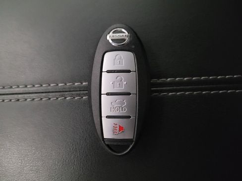 Used 2023 Nissan Sentra SV FWD image 32