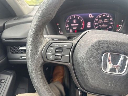 Certified 2024 Honda Accord EX image 21