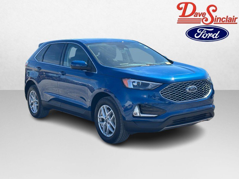Used 2024 Ford Edge SEL w/ Convenience Package AWD/4WD image 4